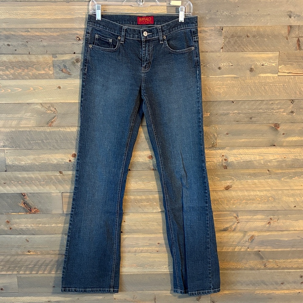 LIKE NEW! A Buffalo David Bitton Jeans - Sz 28